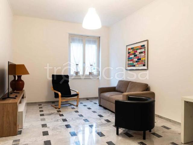 Appartamento in affitto a Municipio 4, Milano