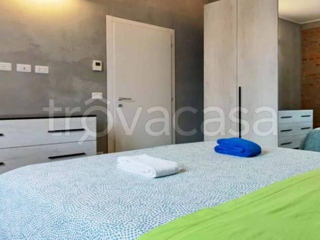 Appartamento in affitto a Municipio 9, Milano