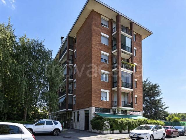 Appartamento in affitto a Municipio 2, Milano