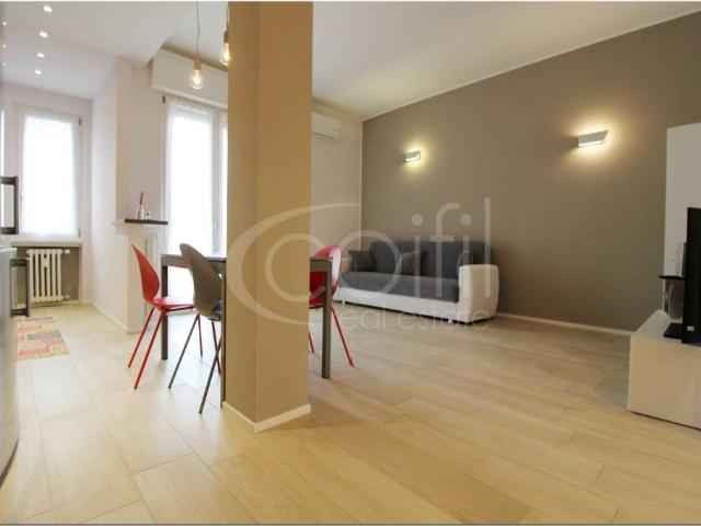 Appartamento in affitto a Municipio 9, Milano