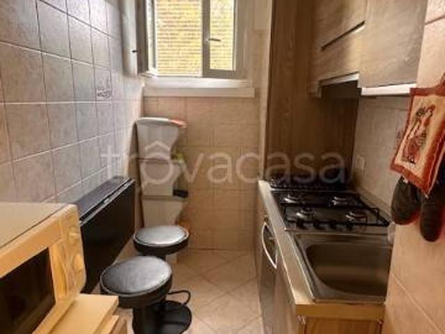 Appartamento in affitto a Municipio 4, Milano