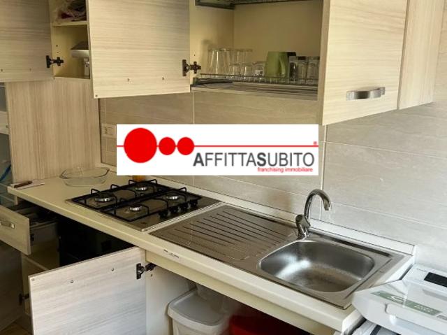 Appartamento in affitto a Municipalità 3, Campania