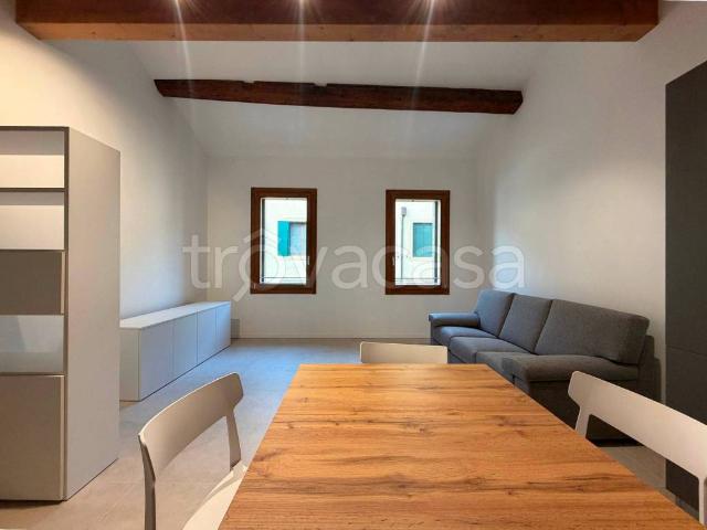Appartamento in affitto a Sant'Osvaldo, Padova