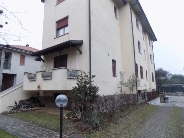 Appartamento in affitto a Seggiano, Pioltello