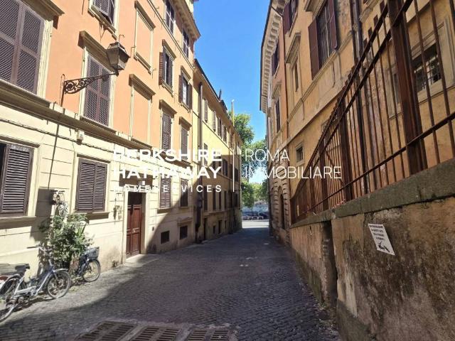 Appartamento in affitto a Municipio Roma I, Roma Capitale