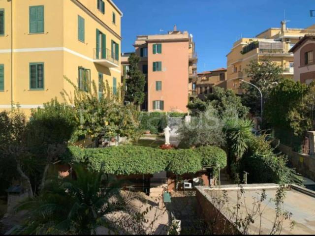 Appartamento in affitto a Municipio Roma III, Roma Capitale