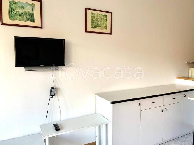 Appartamento in affitto a Comunità della Vallagarina, Borgo Sacco