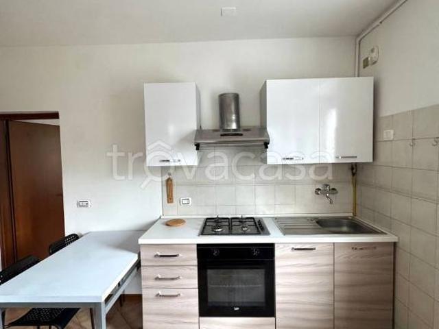 Appartamento in affitto a Comunità della Vallagarina, Borgo Sacco