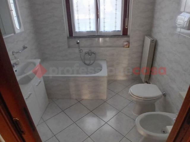 Appartamento in affitto a San Giorgio Su Legnano, Lombardia