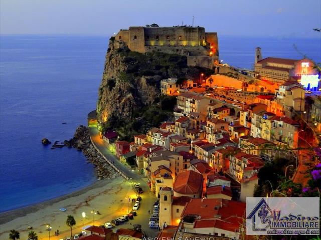 Appartamento in affitto a Chianalea, Calabria