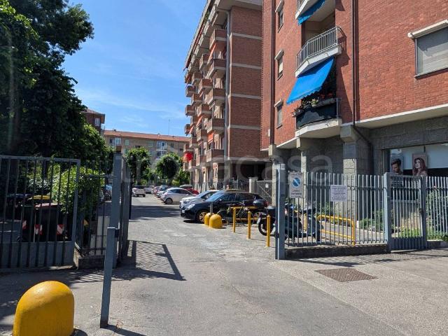 Appartamento in affitto a Circoscrizione 8, Piemonte