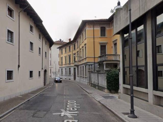 Appartamento in affitto a Borgo Pracchiuso, Reana Del Roiale