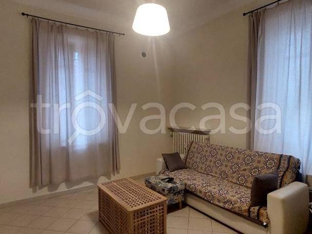 Appartamento in affitto a Fontanile, Piemonte