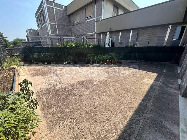 Appartamento in affitto a Verolavecchia, Lombardia