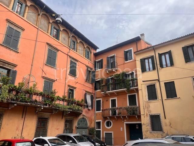 bilocale in affitto a Verona, Veronetta
