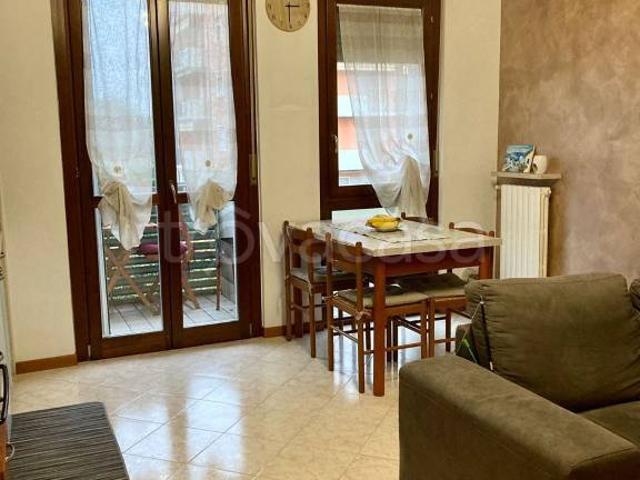 Appartamento in affitto a Sud, Brenzone