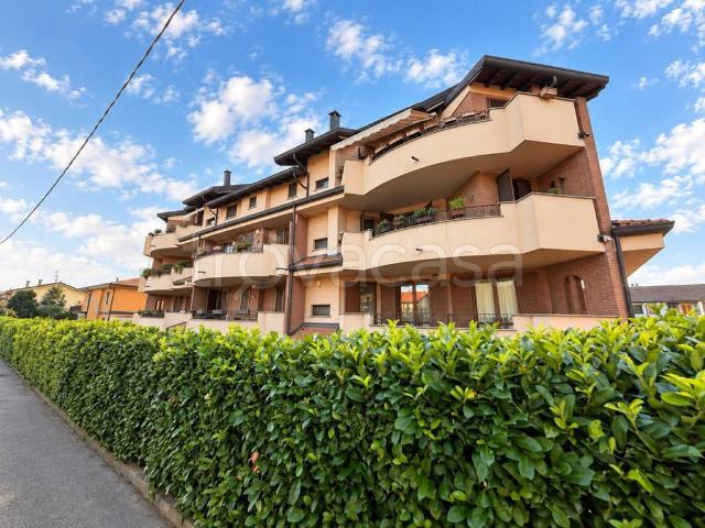Appartamento in affitto a Agrate Brianza, Lombardia