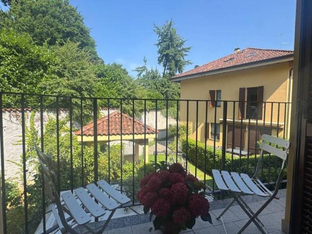 Appartamento in affitto a Arcore, Lombardia