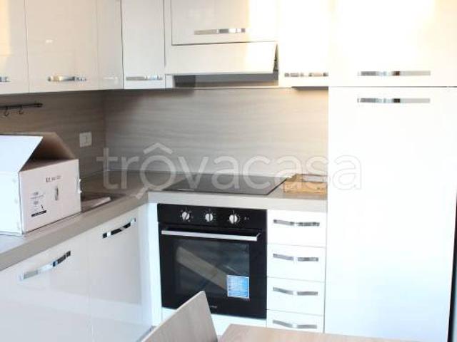 Appartamento in affitto a Arcore, Lombardia