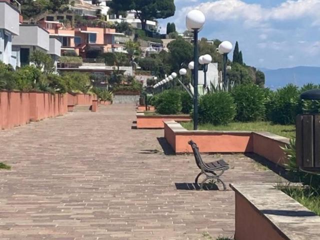 Appartamento in affitto a Arenzano, Genova