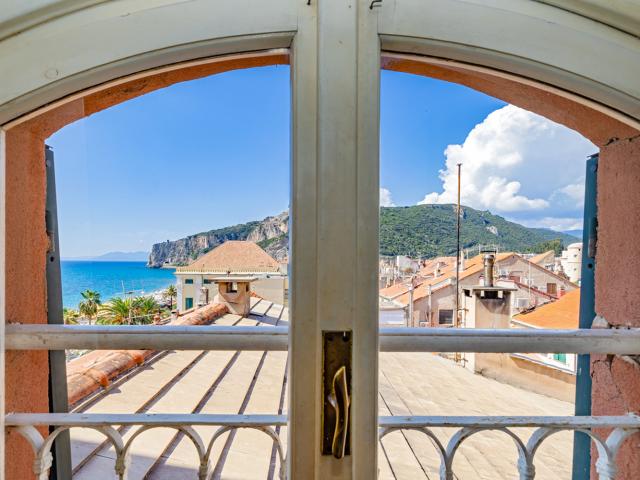 Appartamento in affitto a Finalmarina, Finale Ligure