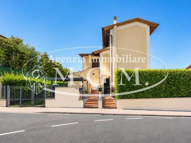 Appartamento in vendita a Bientina, Toscana