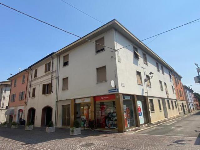 Appartamento in vendita a Borgonovo Val Tidone, Reggio Emilia