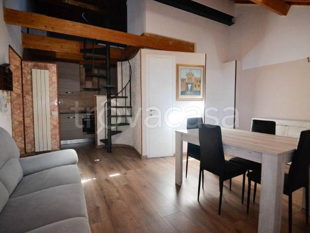 Appartamento in vendita a Capranica, Lazio