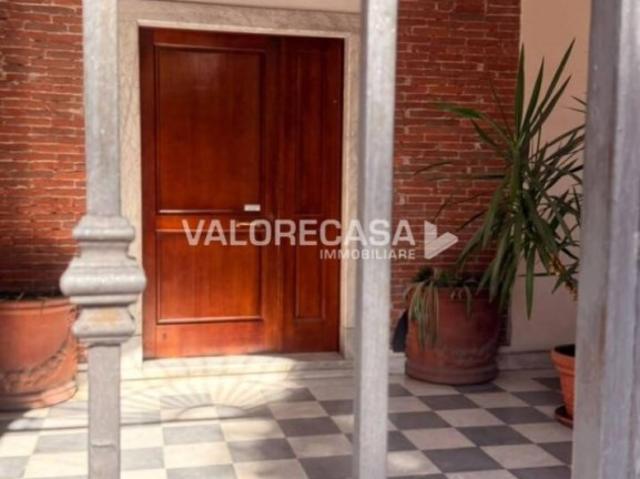 Appartamento in vendita a Carrara, Toscana