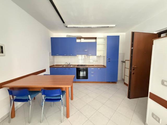 Appartamento in vendita a Cassolnovo, Lombardia