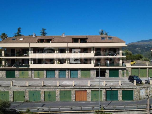Appartamento in vendita a Castellaro, Liguria