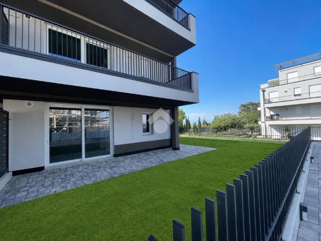 Appartamento in vendita a Castelnuovo Del Garda, Veneto