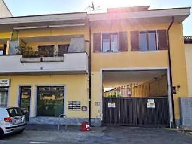 Appartamento in vendita a Cesano Maderno, Lombardia