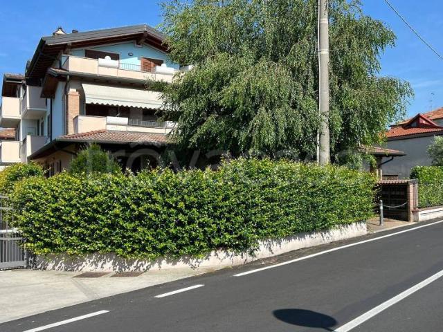 Appartamento in vendita a Cologno Al Serio, Lombardia