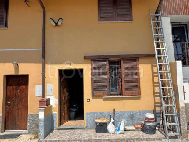 Appartamento in vendita a Corbetta, Lombardia