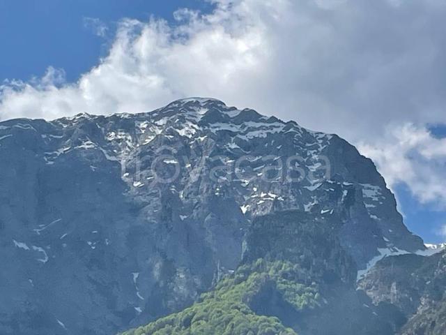 Appartamento in vendita a Cortabbio, Primaluna