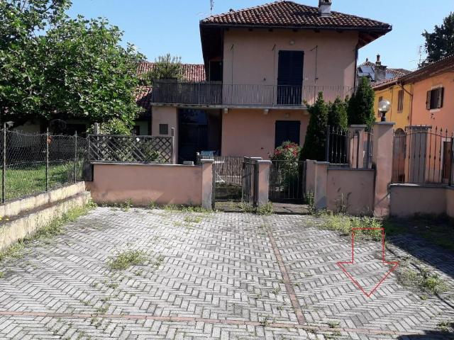 Appartamento in vendita a Costa, Piemonte