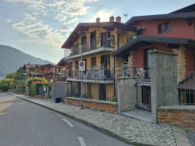 Appartamento in vendita a Costituzione, Endine Gaiano