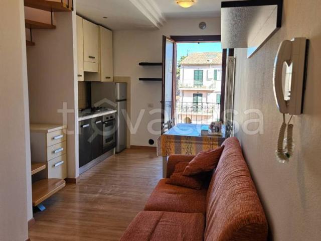 Appartamento in vendita a Centro storico, Marche