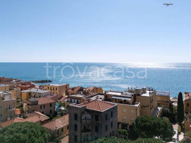 Appartamento in vendita a Finale Ligure, Liguria