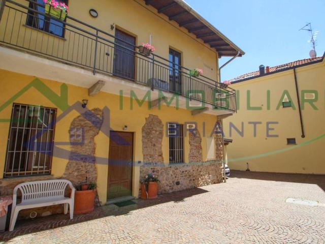 Appartamento in vendita a Bettolino, Gallarate
