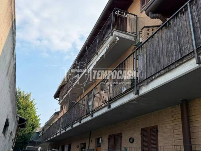 Appartamento in vendita a Birone, Giussano