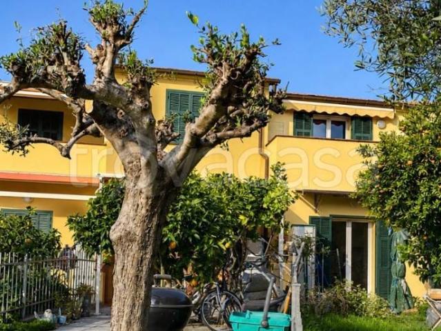 Appartamento in vendita a Imperia, Liguria