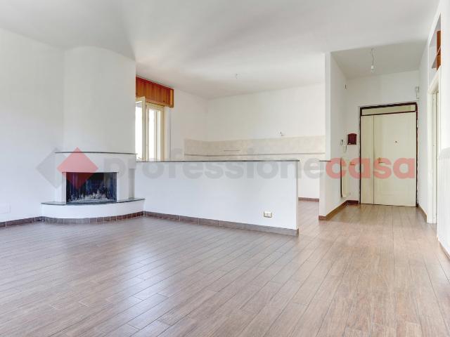 Appartamento in vendita a Campo Boario, Latina
