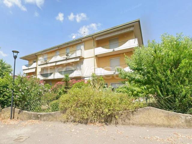 Appartamento in vendita a Lonato, Lombardia