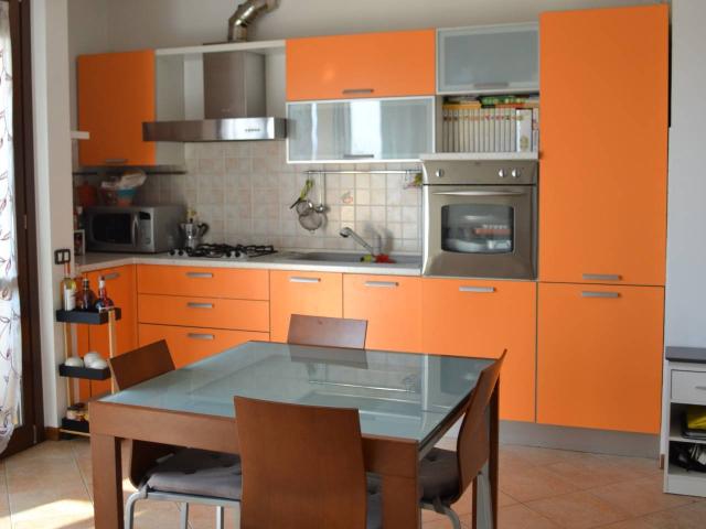 Appartamento in vendita a Madone, Lombardia