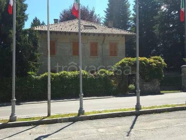 Appartamento in vendita a Magreglio, Lombardia
