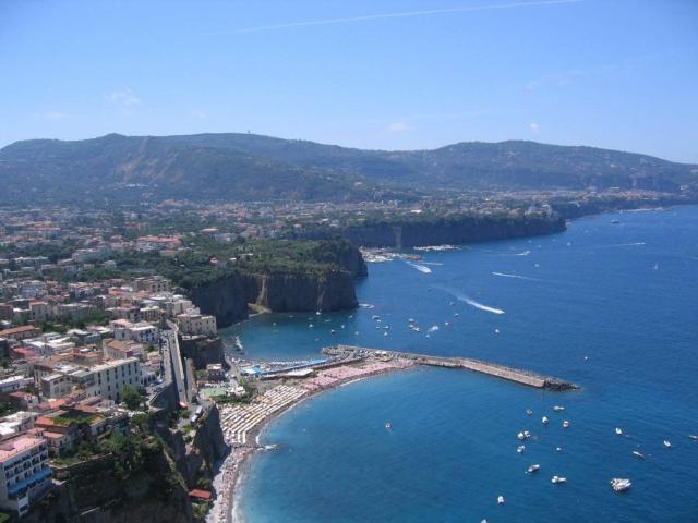 Appartamento in vendita a Meta, Campania