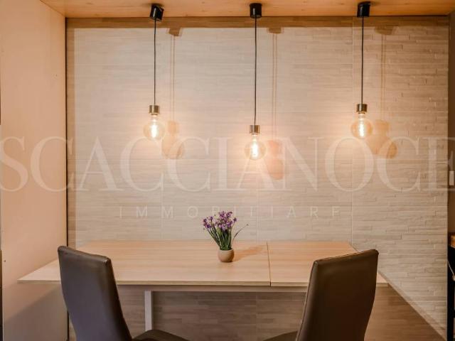 Appartamento in vendita a Municipio 9, Milano
