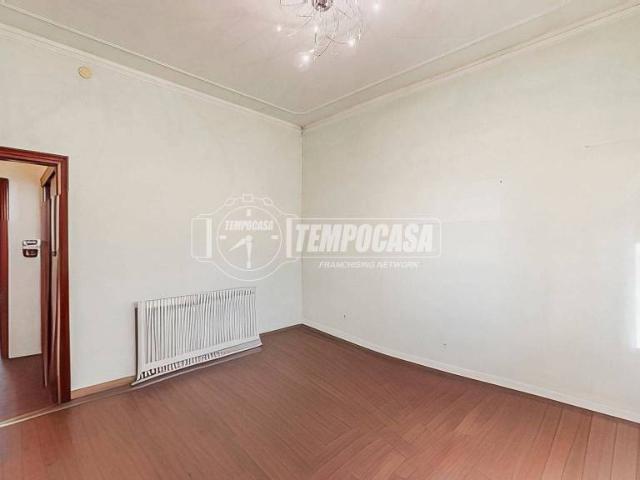 Appartamento in vendita a San Faustino-Madonnina-Quattroville, Modena